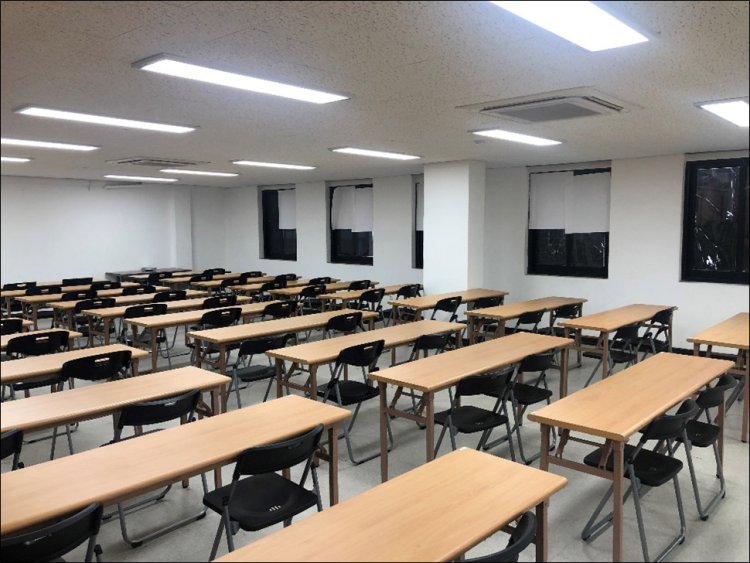 신논현역 대유빌딩 (신논현역 2번 출구방향)